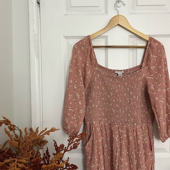 American Eagle Floral Pink Romper - Picture 3 of 6